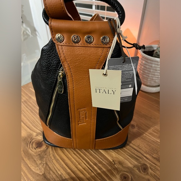 Valentina Convertible Sling Leather Backpack - Picture 8 of 12